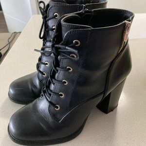 Black Heeled Boots Size 10